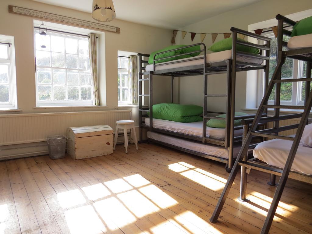 Yha Boggle Hole Hostel Fylingthorpe Room photo