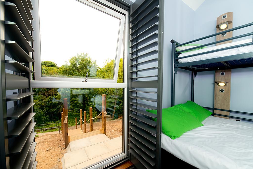 Yha Boggle Hole Hostel Fylingthorpe Room photo